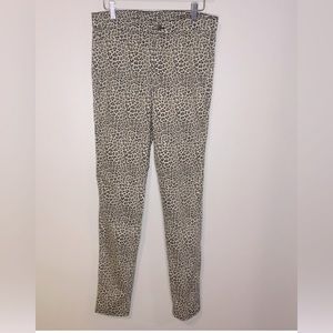 DIVIDED Cheetah Print Jeans - Stretch, Skinny , No Back Pockets
